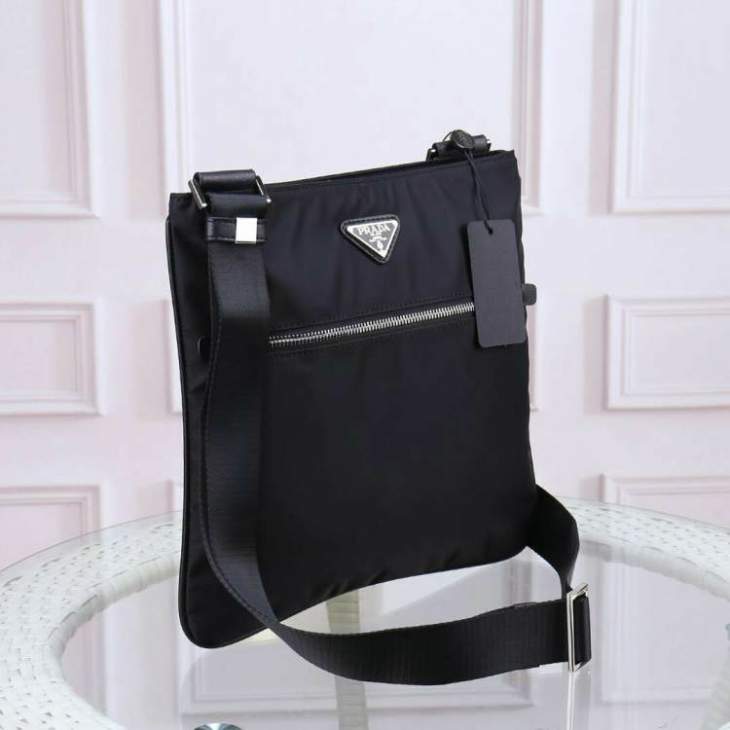 Picture of Prada Mens Bags _SKUfw238758519fw